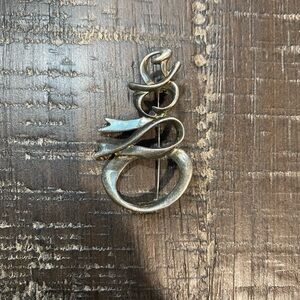 Snowman Brooch Silver Plate Tone Hat Scarf Costume Jewelry Pin Playful Winter